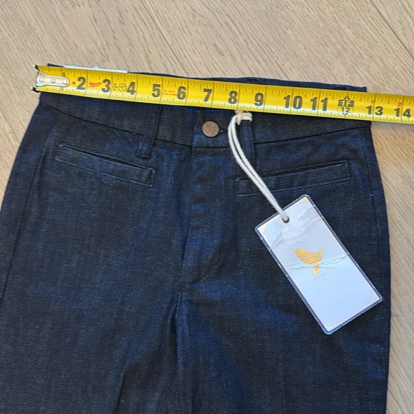 NWT Marrakesh Mid Rise Kick Flare Jean in size 25 - Picture 5 of 9